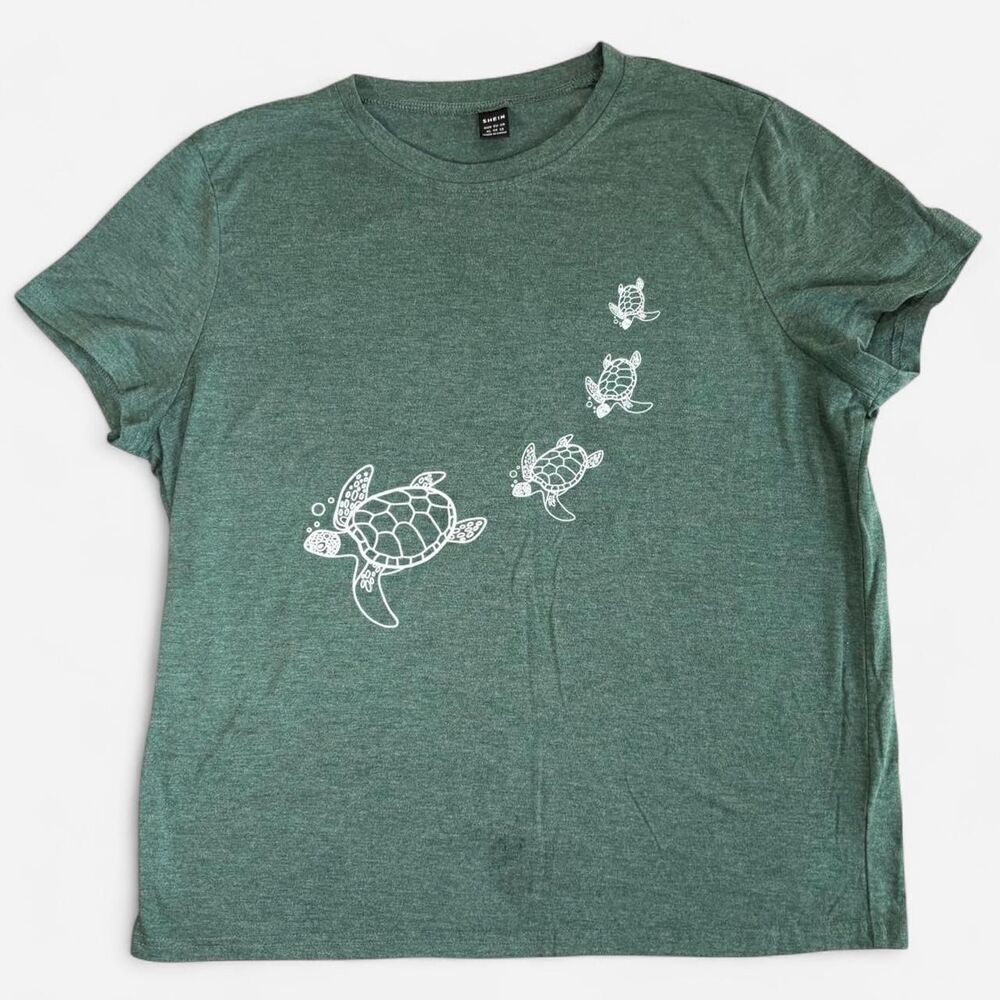 Shein Women's Green T-shirt